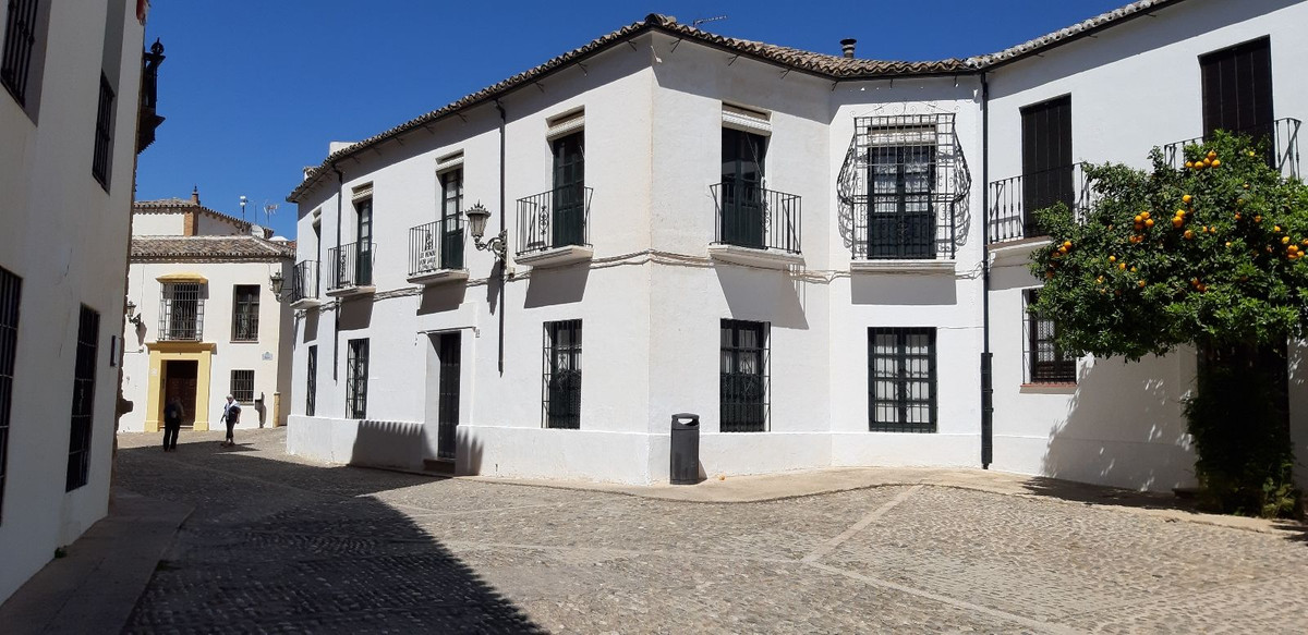 House - Semi-Detached House in Ronda