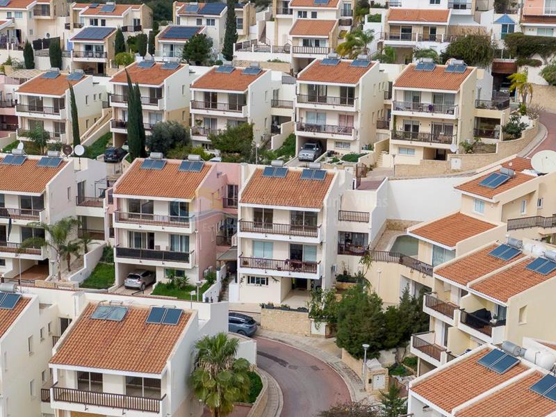 Apartment in Chloraka