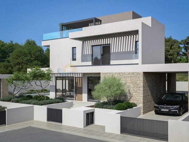 Villa in Chloraka