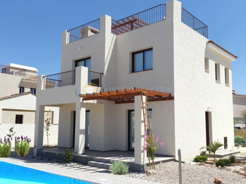 Villa in Secret Valley