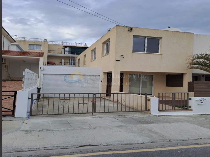 Apartment in Oroklini