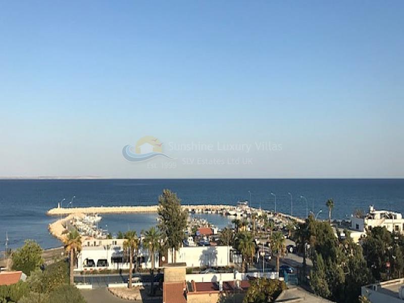 Apartment in Mackenzie