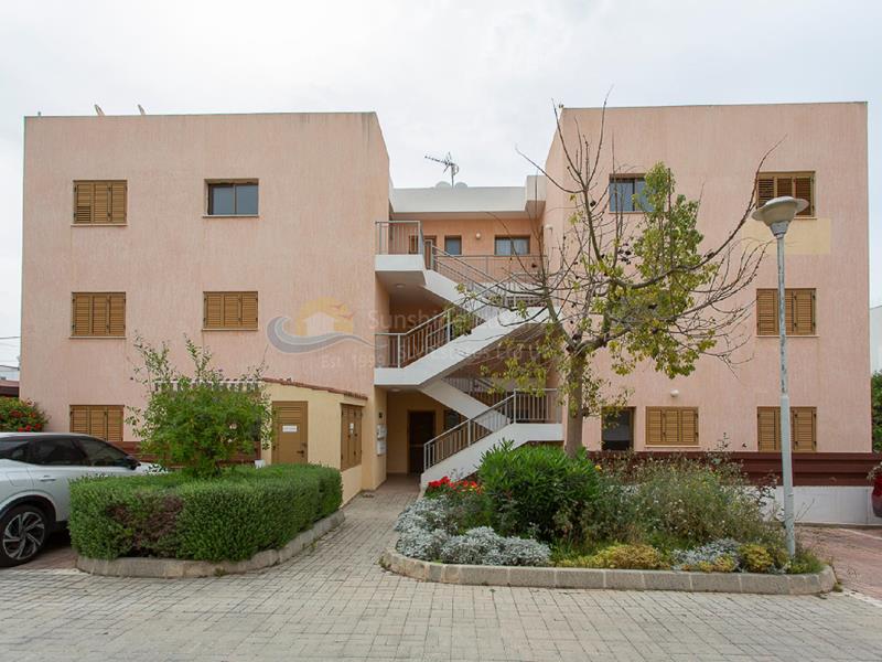Apartment in Peyia