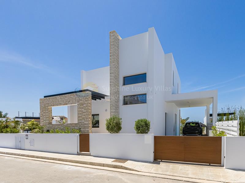 Villa in Agios Georgios