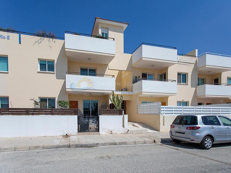 Apartment in Oroklini