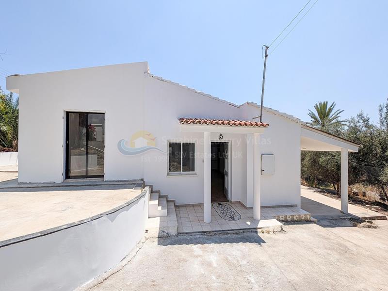 Villa in Anarita