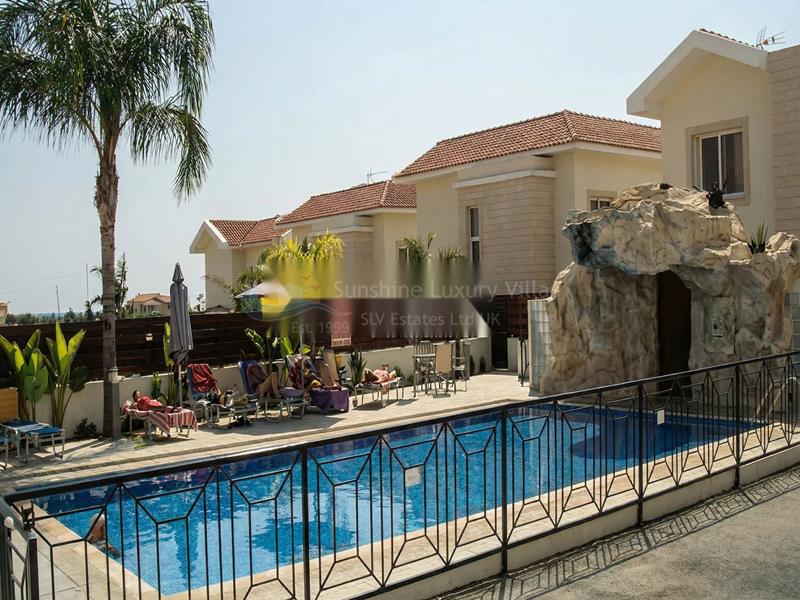 Villa in Pyla