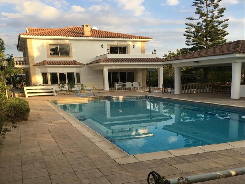 Villa in Pyrgos