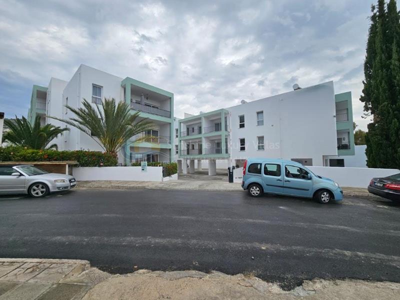 Apartment in Peyia