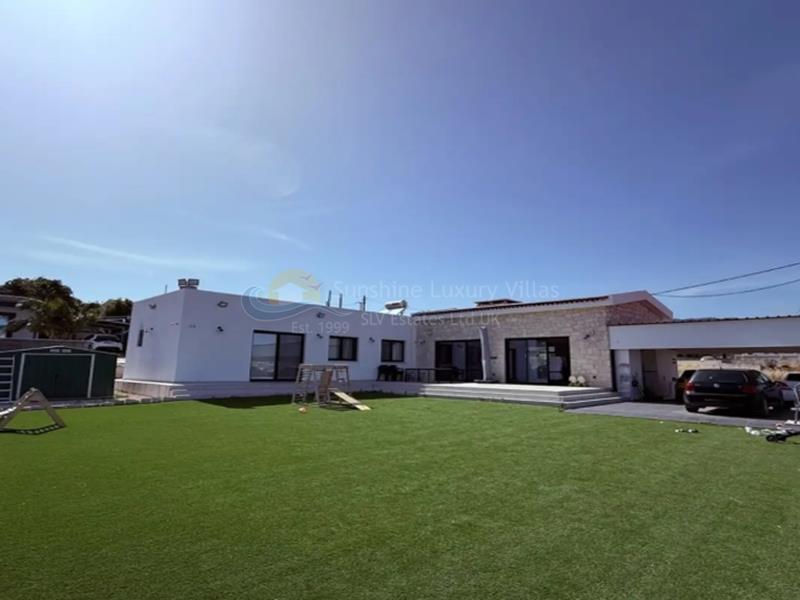 Bungalow in Parekklisia