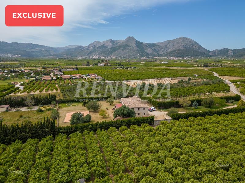 Villa for sale Benidoleig