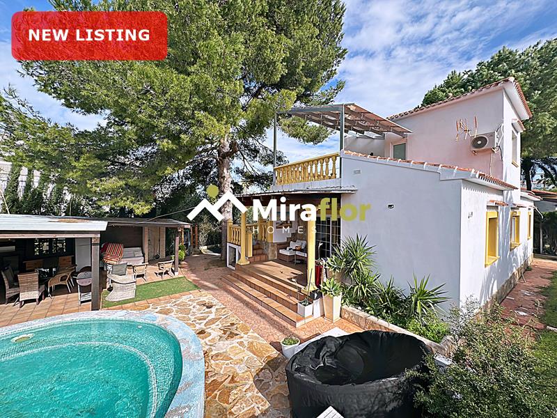 Villa for sale Denia