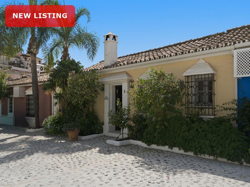 Town House in La Heredia