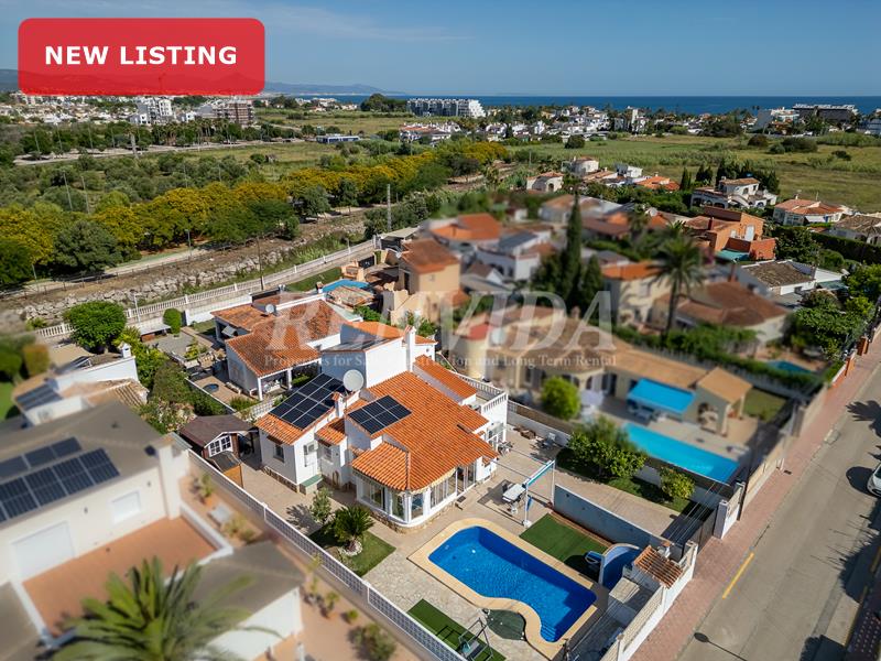 Villa for sale Els Poblets