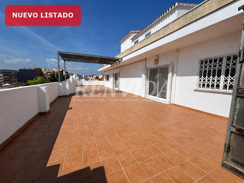 Penthouse se alquila Denia