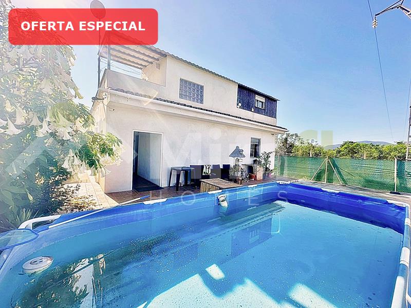 Finca se vende Oliva