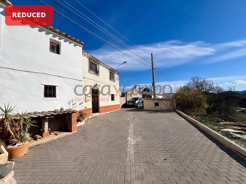 Country House in Lubrin