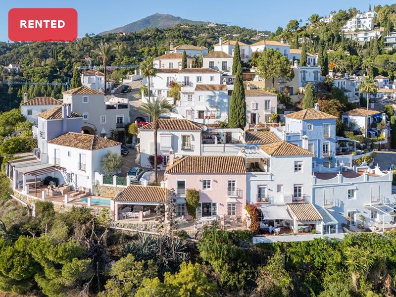 Town House in La Heredia