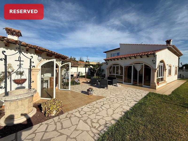 Villa for sale Denia