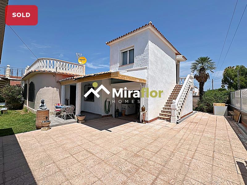 Villa for sale Els Poblets