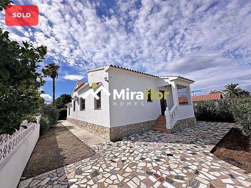 Villa for sale Els Poblets