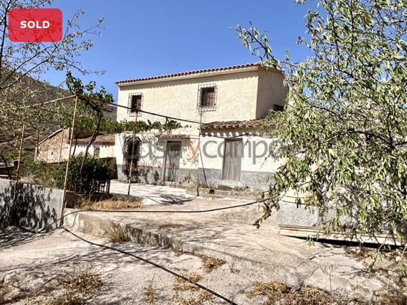 Country House in Lubrin