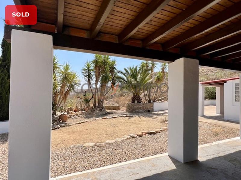 Country House in Benizalon