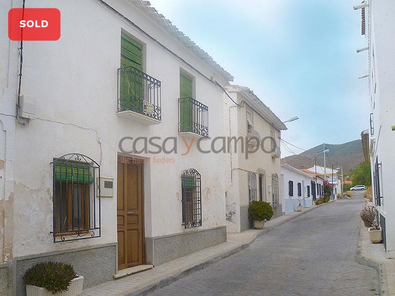 Village House in Lubrin