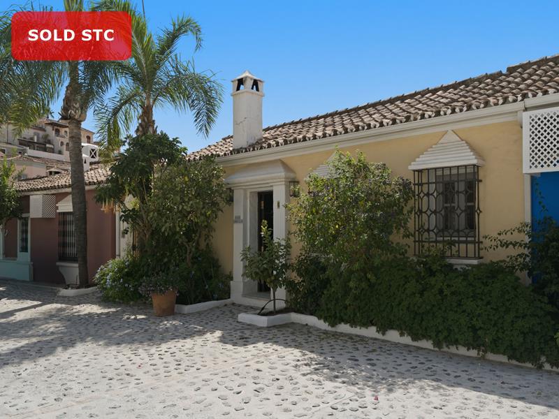 Town House in La Heredia