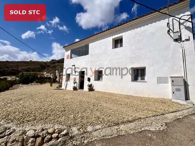Country House in Cariatiz