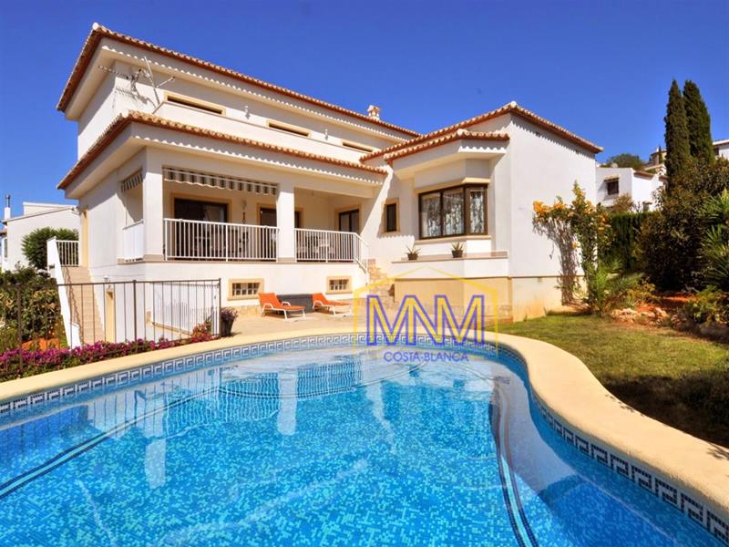 Villa in Denia
