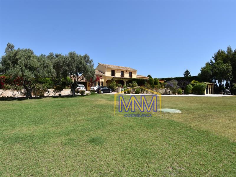 Finca in Denia