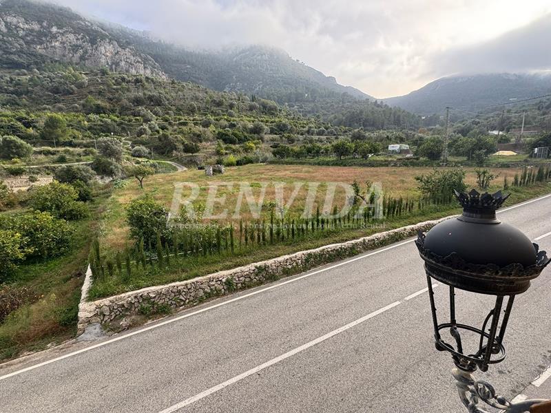 Townhouse for sale Llosa De Camacho