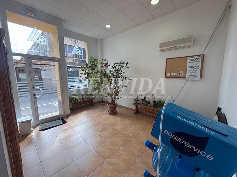 Commercial for sale Ondara