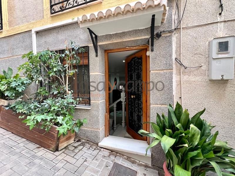 Village House in Lubrin